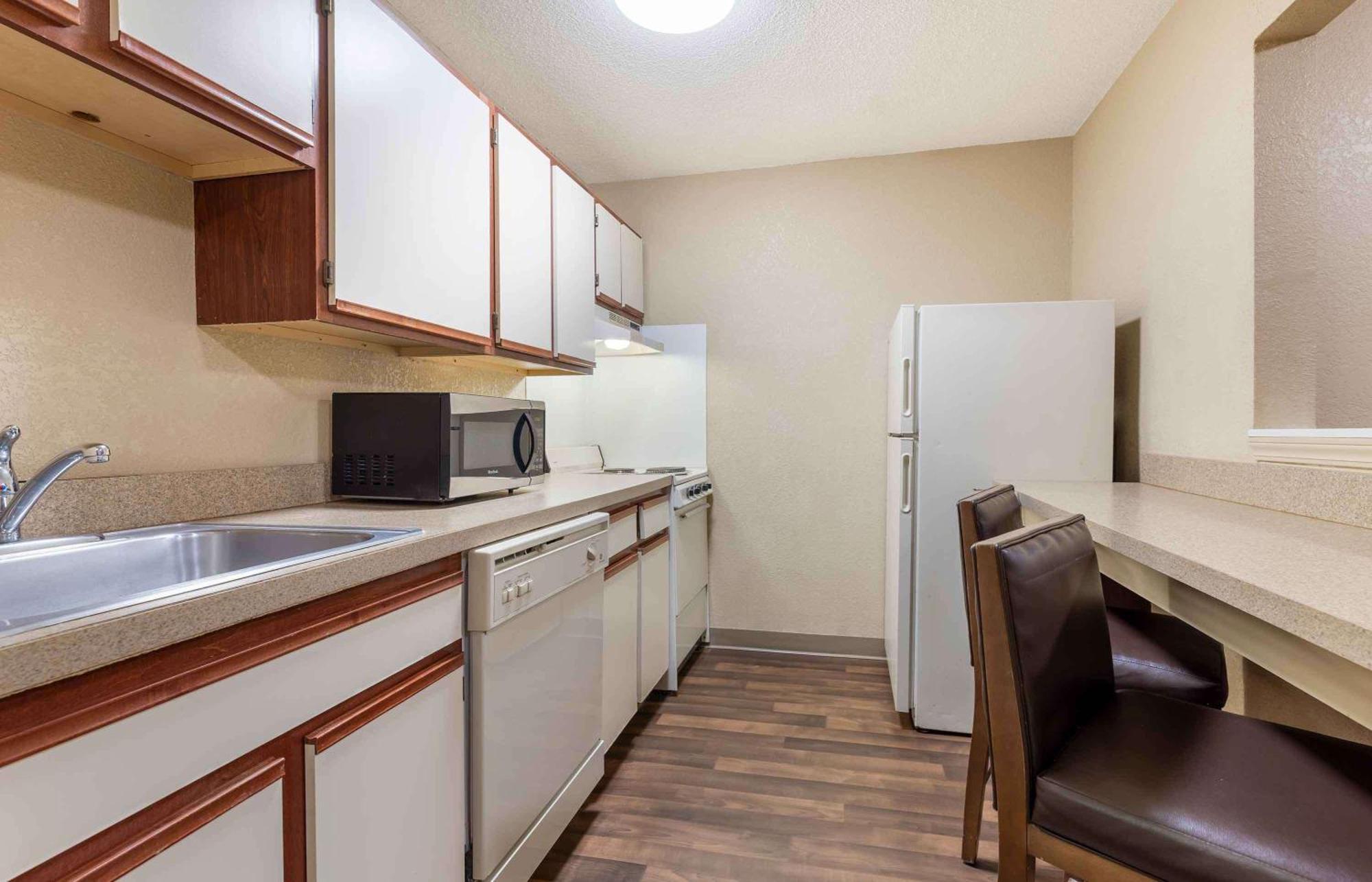 Extended Stay America Select Suites - Memphis - Cordova Екстер'єр фото